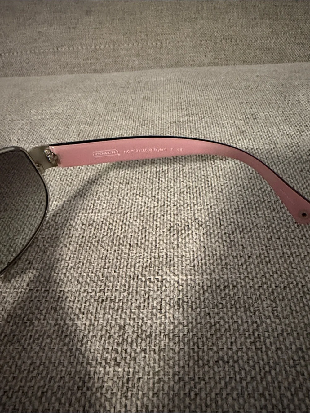 Coach Aviator Sunglasses with Silver Frame and Pink Temples - Picture 4 of 4